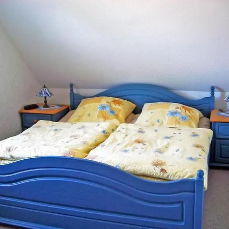 Ostfrieslandtraum-mit-kamin-und-wintergarten Holiday home Dornumersiel